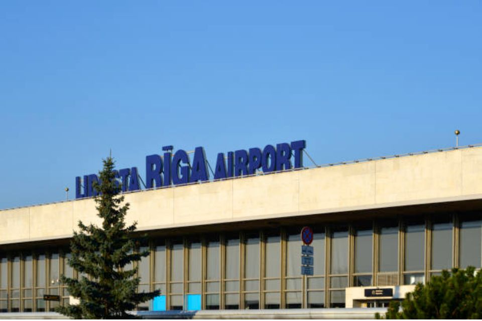 Letonske vlasti prijavile porast ilegalnih pokušaja odlaska na aerodrom u Rigi